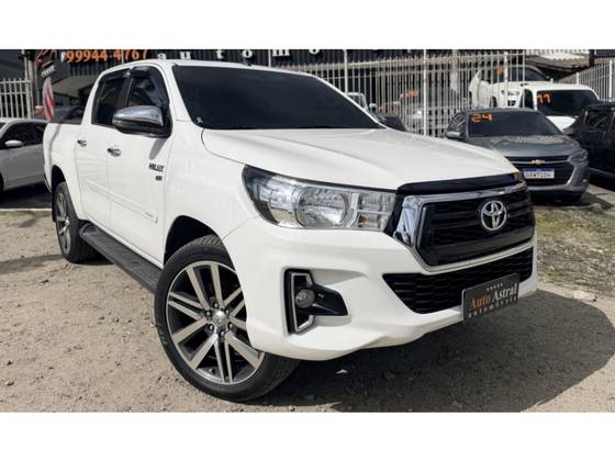 TOYOTA HILUX 2.7 SRV 4X4 CD 16V FLEX 4P AUTOMÁTICO TOYOTA HILUX 2.7 SRV 4X4 CD 16V FLEX 4P AUTOMÁTICO